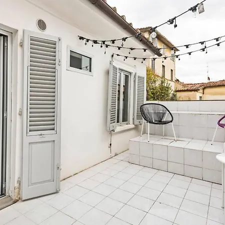 Bright House With Terrace In Santa Croce Appartement Florence Buitenkant foto