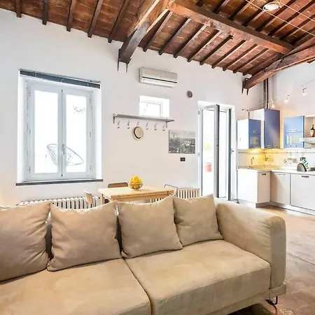 Bright House With Terrace In Santa Croce Appartement Florence Buitenkant foto